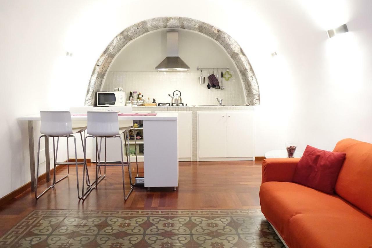 The House Apartment Catania Bagian luar foto